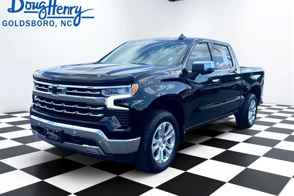 2024 Chevrolet Silverado 1500 LTZ photo 1