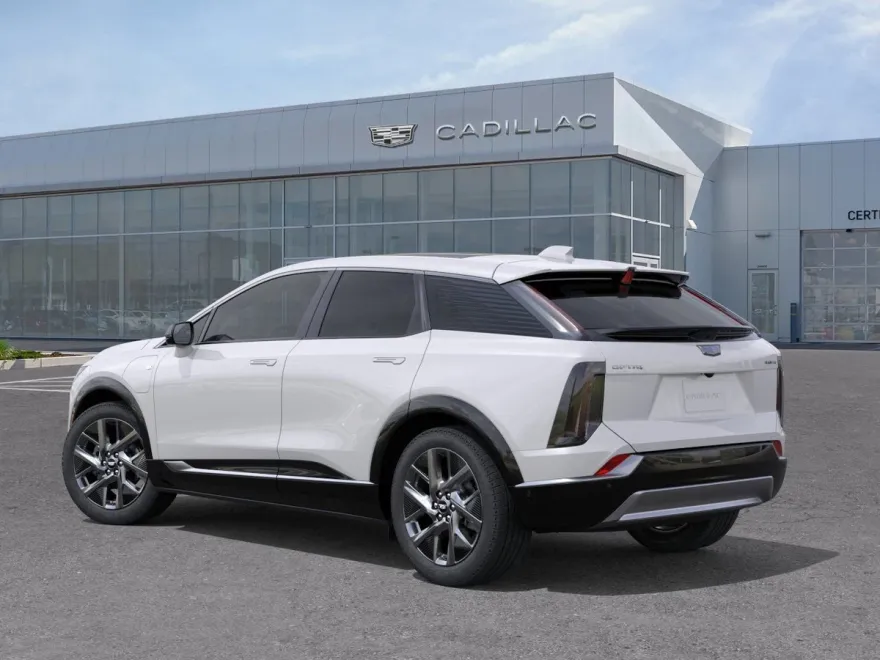 2025 Cadillac Optiq Luxury photo 1