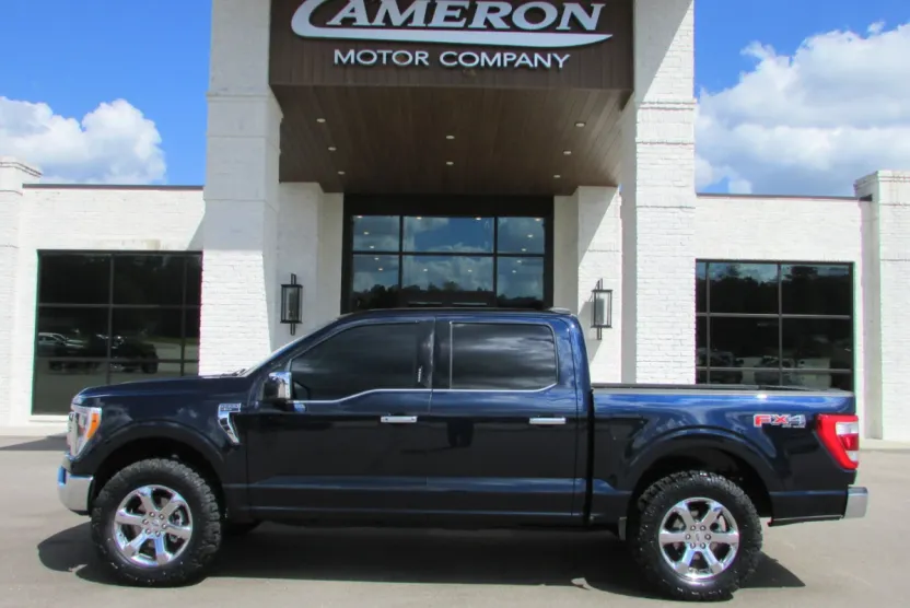 2023 Ford F-150 Lariat photo 1
