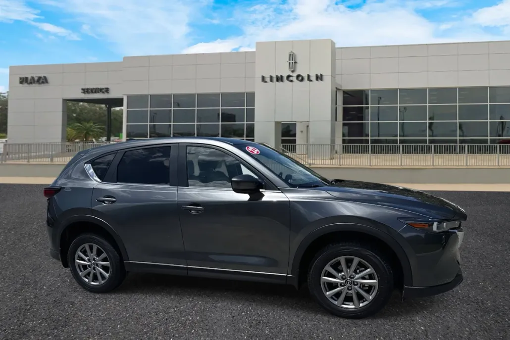 2022 Mazda CX-5 2.5 S Preferred photo 1