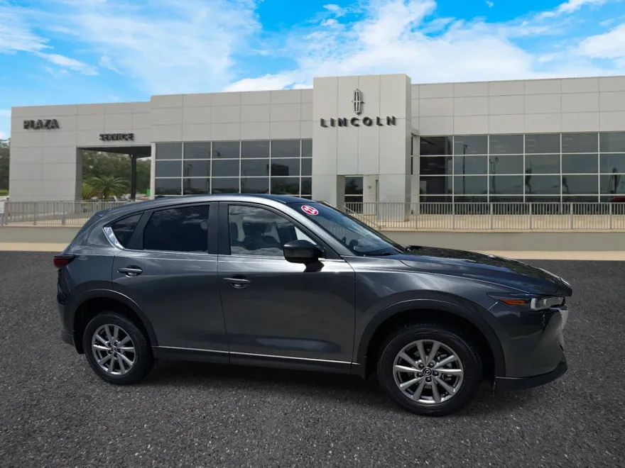 2022 Mazda CX-5 2.5 S Preferred photo 1
