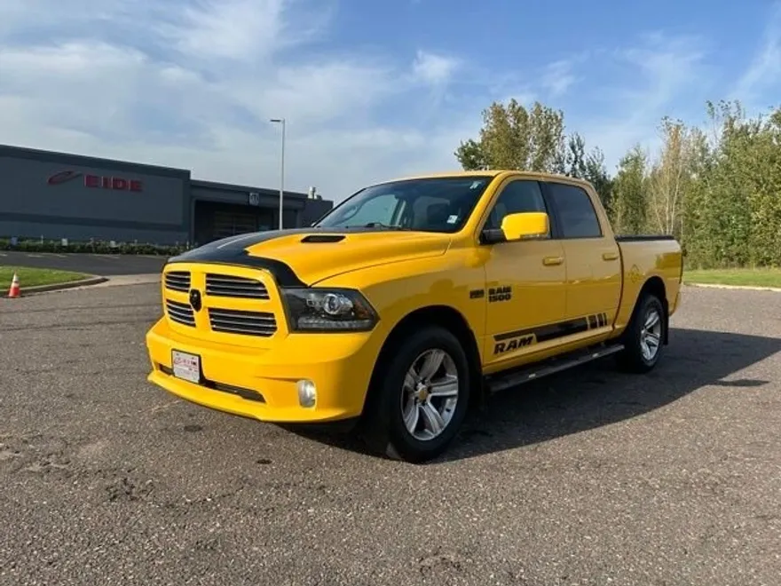 2016 Ram 1500 Sport photo 1