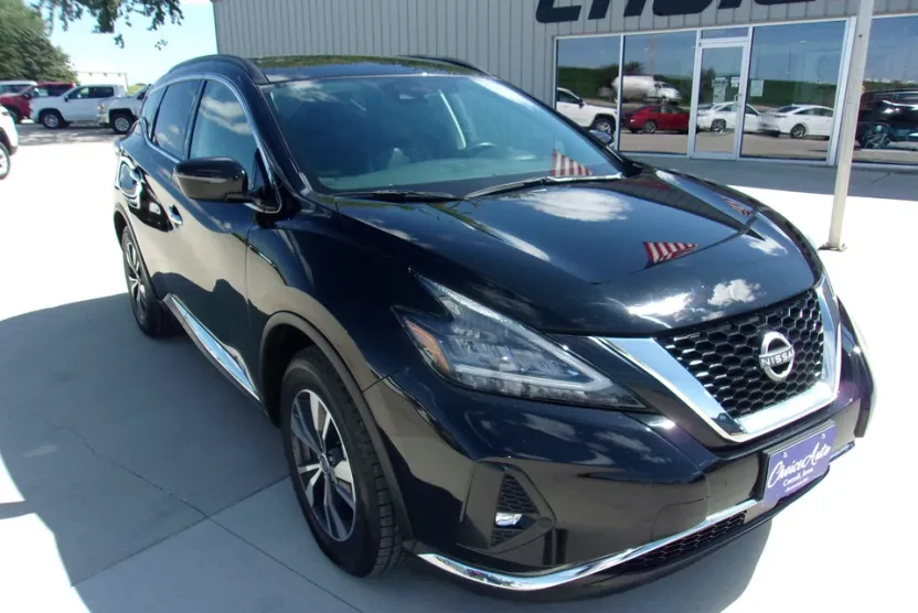 2023 Nissan Murano SV photo 1