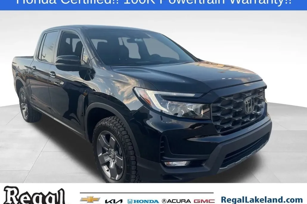 2025 Honda Ridgeline TrailSport photo 1