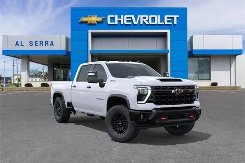 2025 Chevrolet Silverado 2500HD ZR2 photo 1