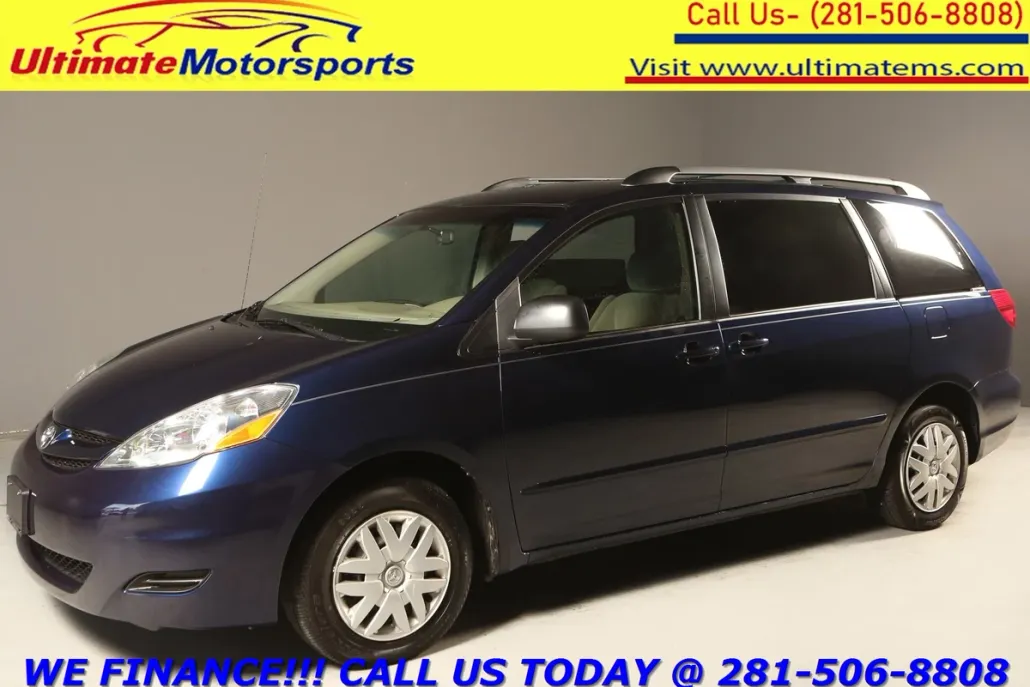 2006 Toyota Sienna LE photo 1