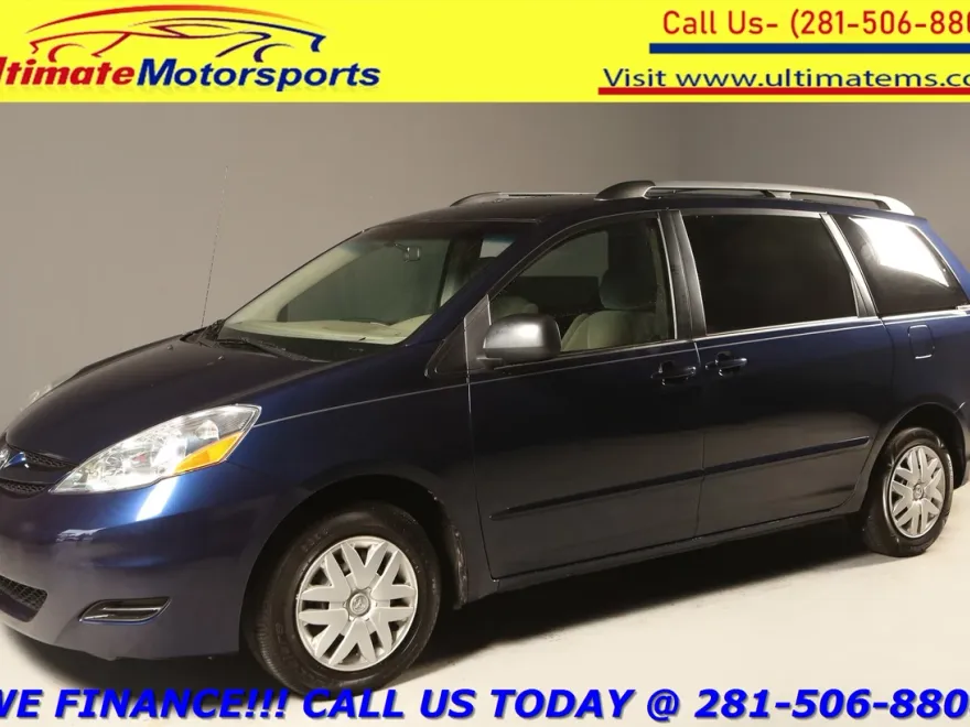 2006 Toyota Sienna LE photo 1
