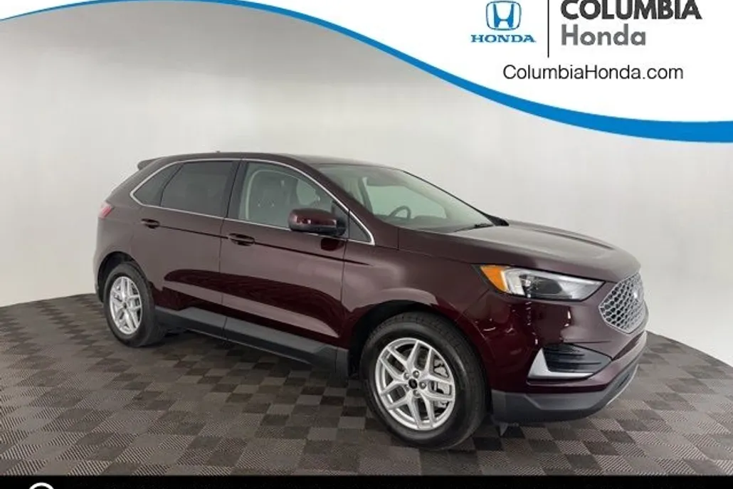 2024 Ford Edge SEL photo 1
