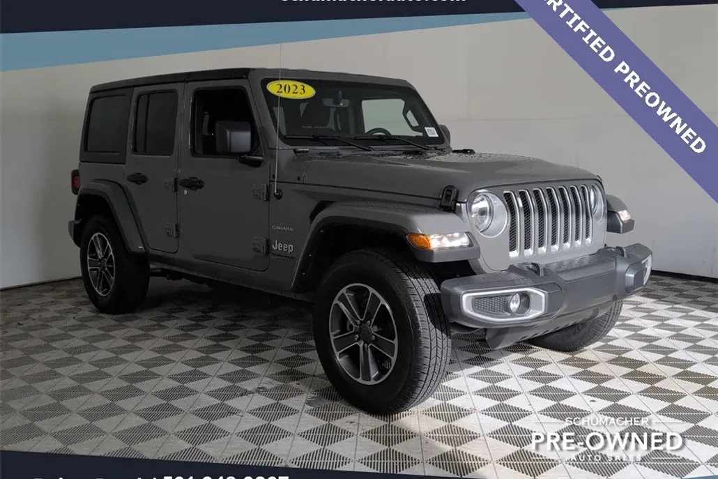 2023 Jeep Wrangler Sahara photo 1