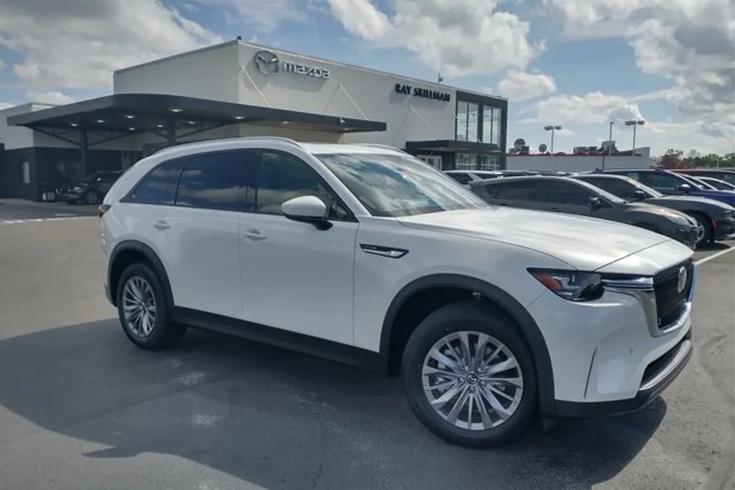 2025 Mazda CX-90 3.3 Turbo Preferred photo 1