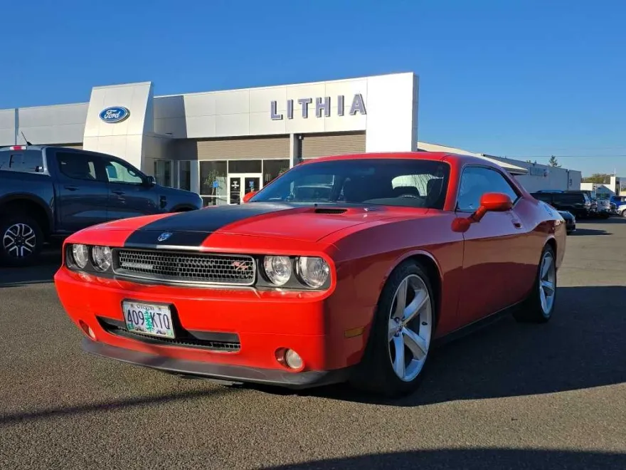 2010 Dodge Challenger R/T photo 1