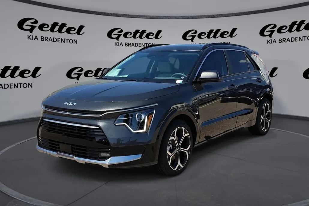 2025 Kia Niro EX Touring photo 1