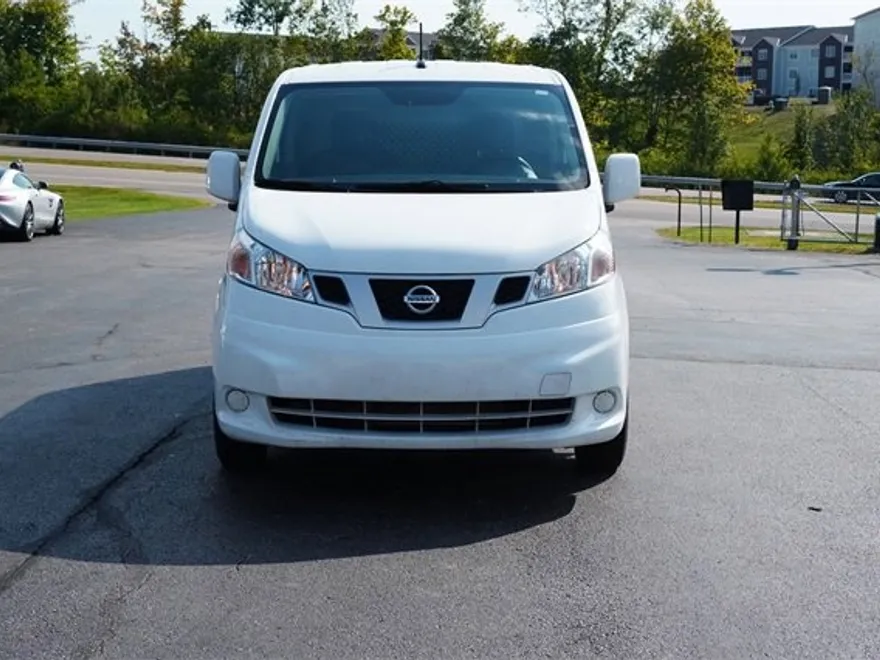 2021 Nissan NV200 SV photo 1