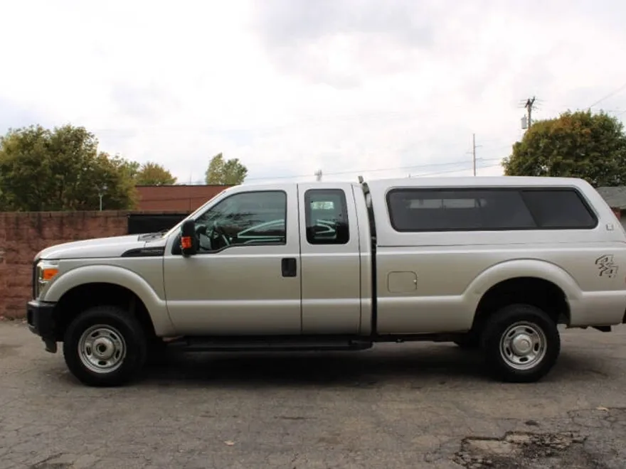 2015 Ford F-250 XL photo 1