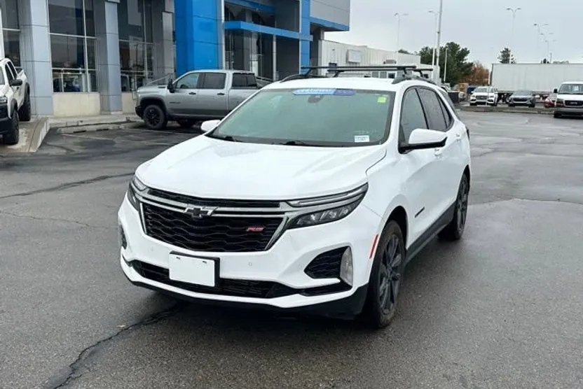 2022 Chevrolet Equinox RS photo 1