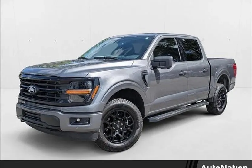 2025 Ford F-150 XLT photo 1