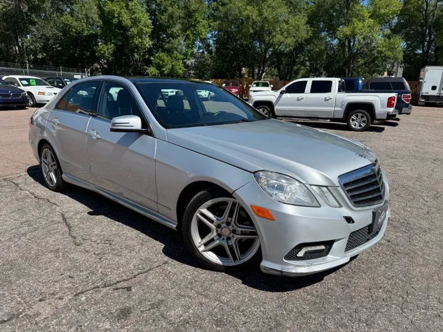 2011 Mercedes Benz E 350 4MATIC photo 1