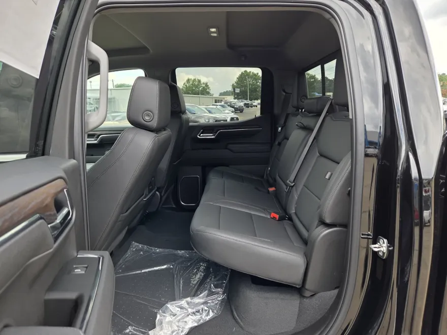 2025 Gmc Sierra 1500 SLT photo 1