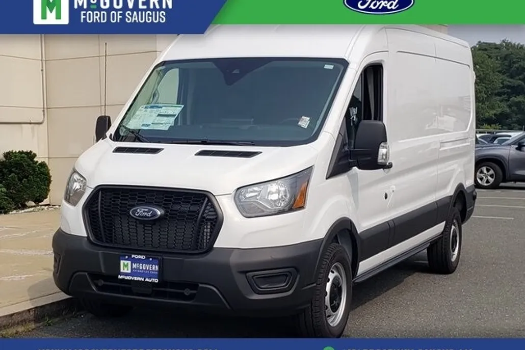 2025 Ford Transit photo 1