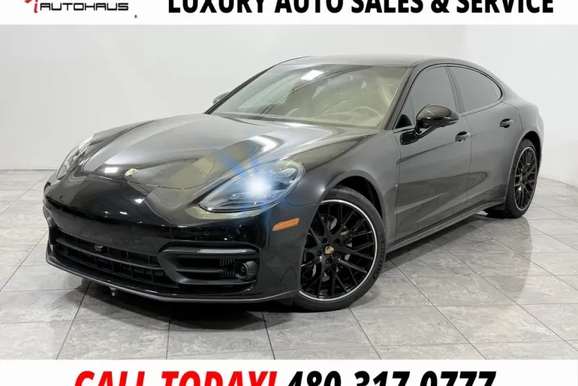 2022 Porsche Panamera Platinum photo 1