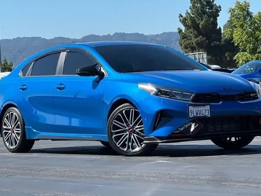 2024 Kia Forte GT photo 1