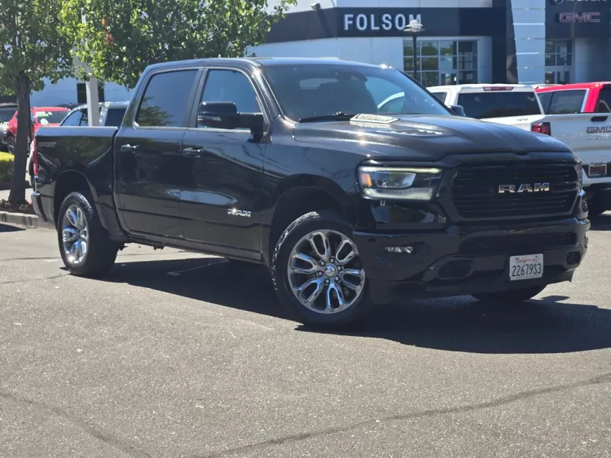 2023 Ram 1500 Laramie photo 1