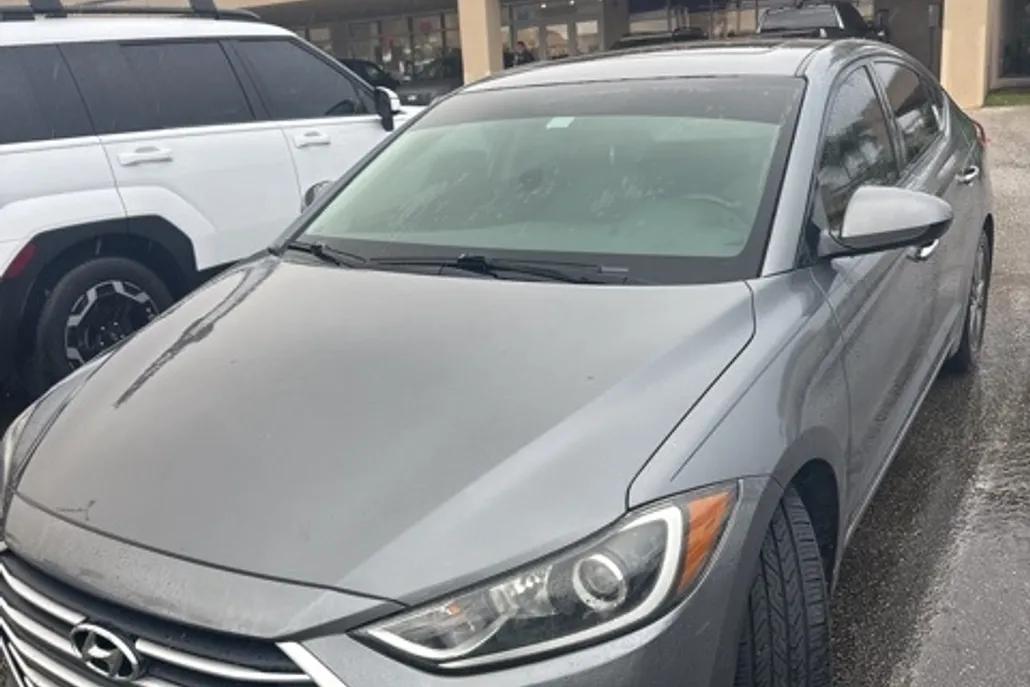 2018 Hyundai Elantra Value Edition photo 1