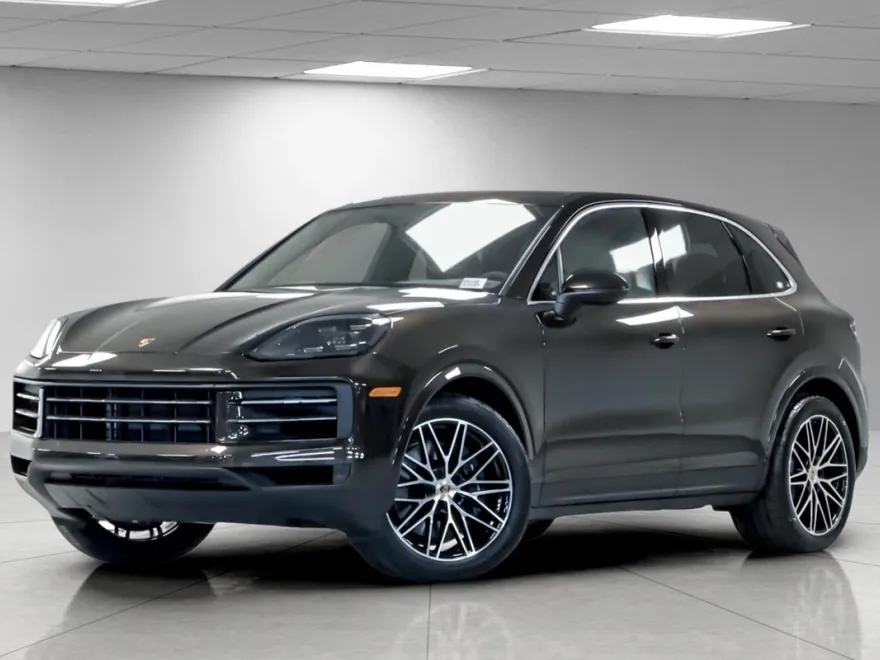 2024 Porsche Cayenne photo 1