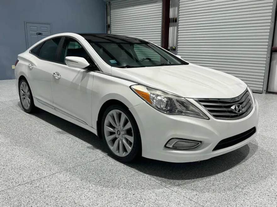 2013 Hyundai Azera photo 1