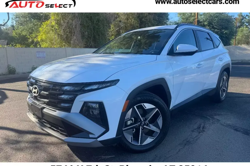 2025 Hyundai Tucson SEL photo 1