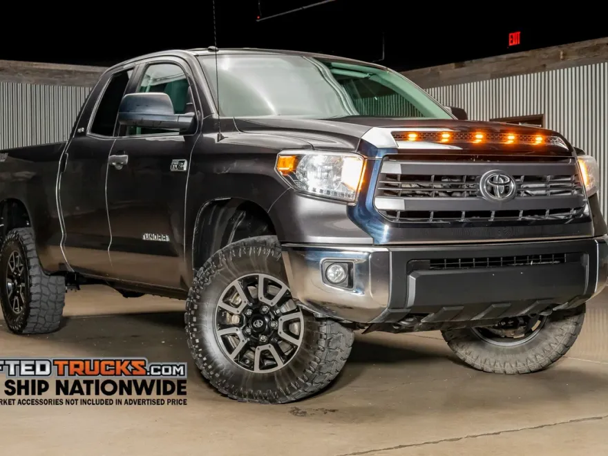 2015 Toyota Tundra SR5 Grade photo 1