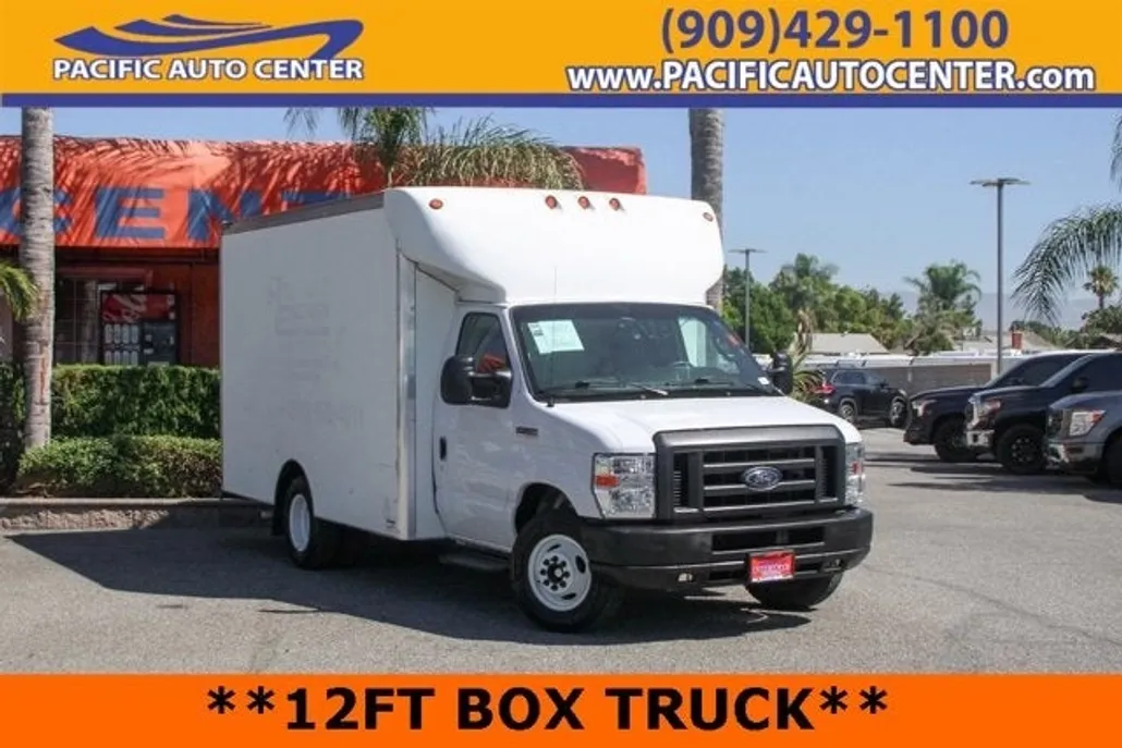 2019 Ford E-350 photo 1