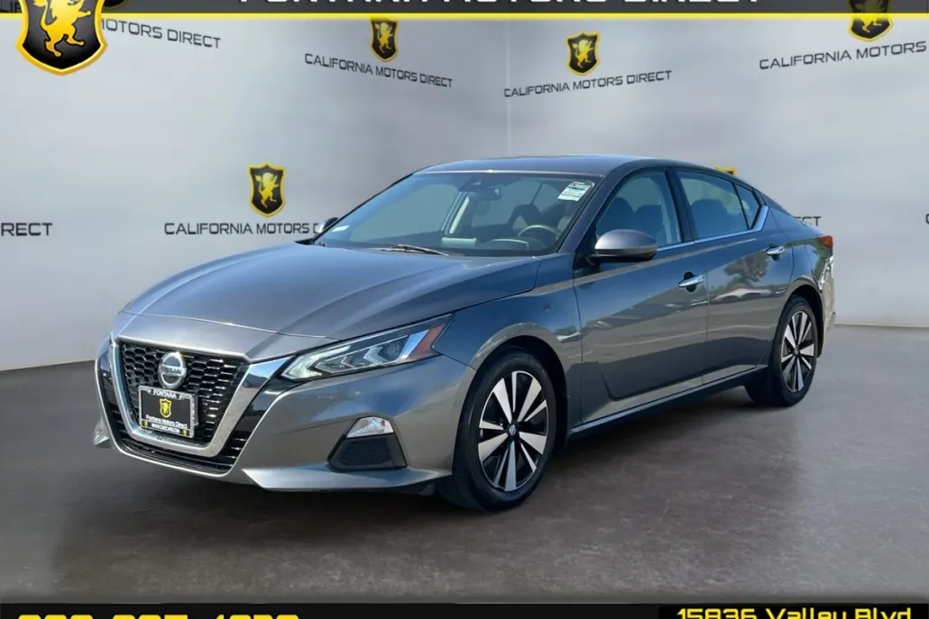 2022 Nissan Altima 2.5 SV photo 1