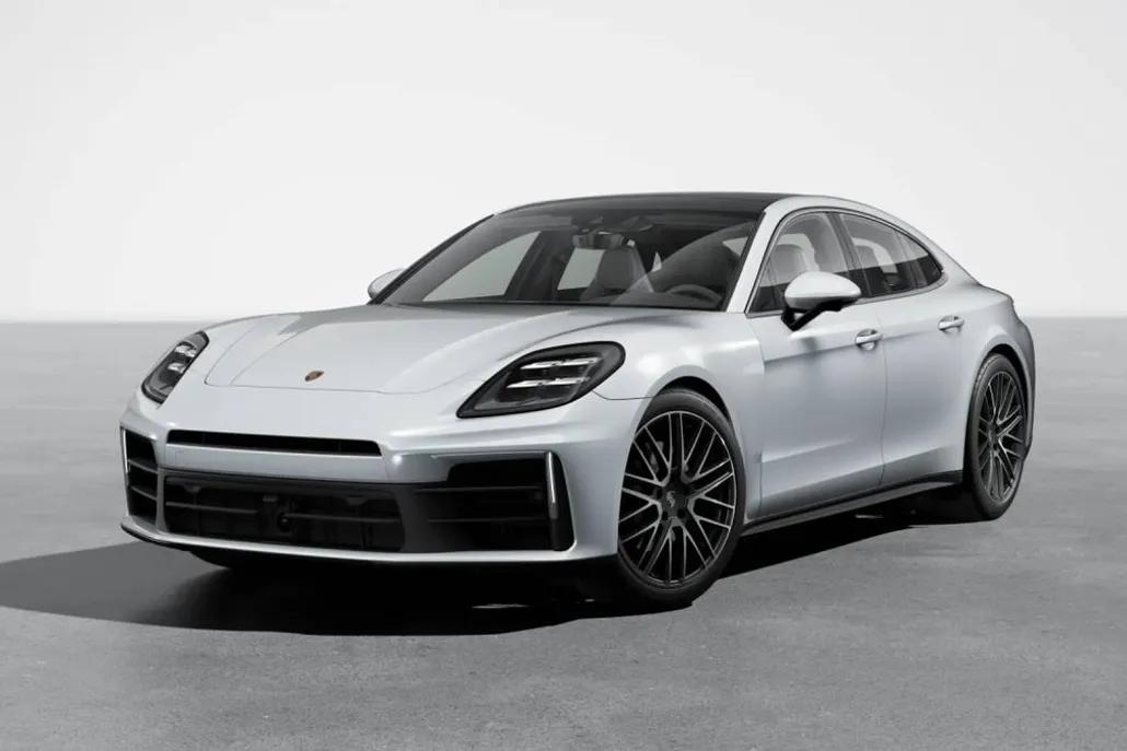 2025 Porsche Panamera 4 photo 1