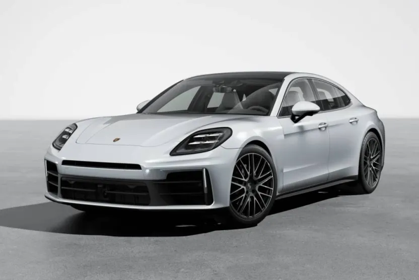 2025 Porsche Panamera 4 photo 1