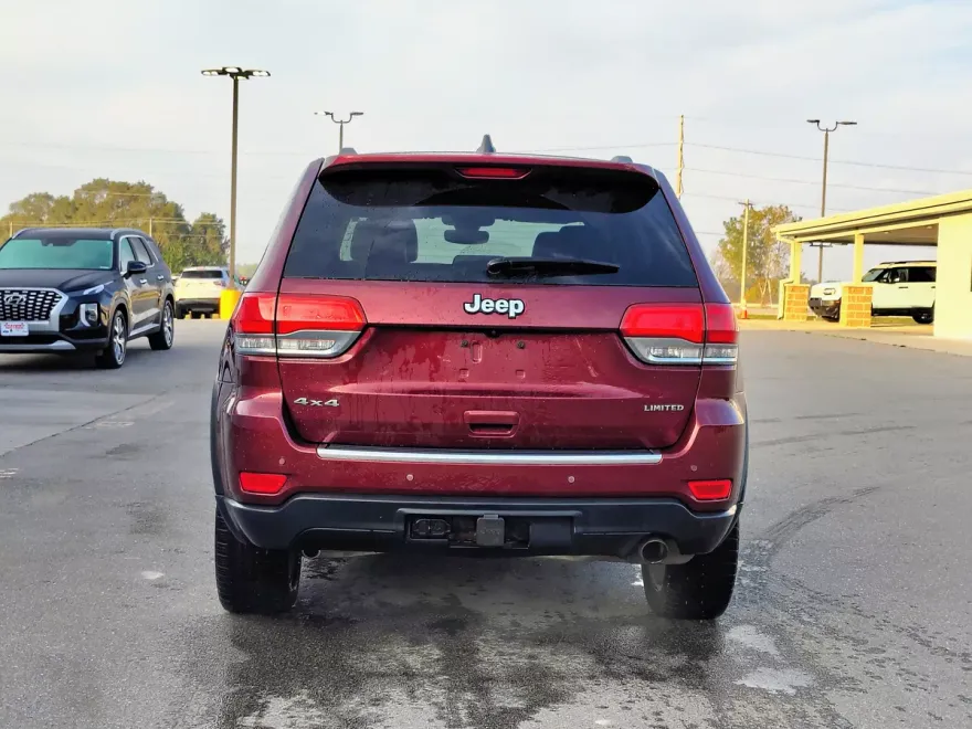 2017 Jeep Grand Cherokee Limited photo 1