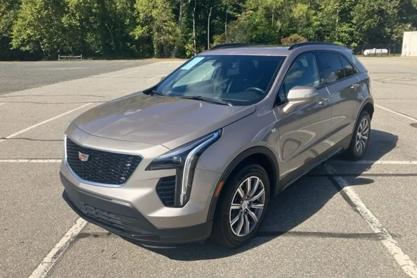 2023 Cadillac XT4 Sport photo 1