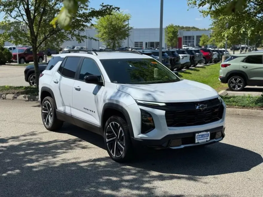 2026 Chevrolet Equinox RS photo 1