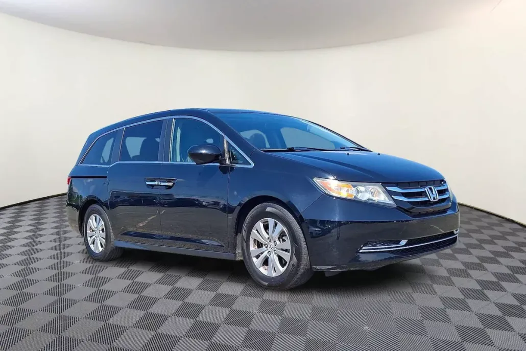 2016 Honda Odyssey EX-L photo 1