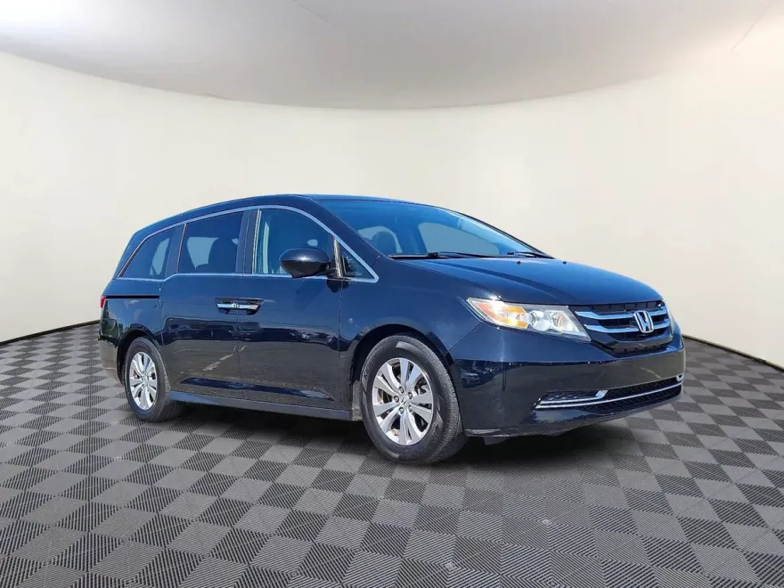 2016 Honda Odyssey EX-L photo 1