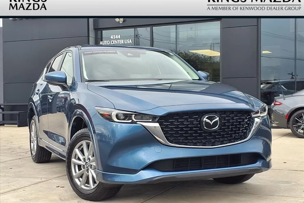 2024 Mazda CX-5 2.5 S Preferred photo 1