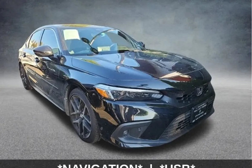 2023 Honda Civic Hatchback Sport Touring photo 1