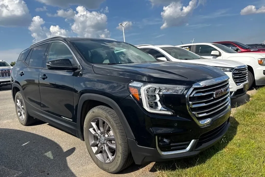 2023 Gmc Terrain SLT photo 1