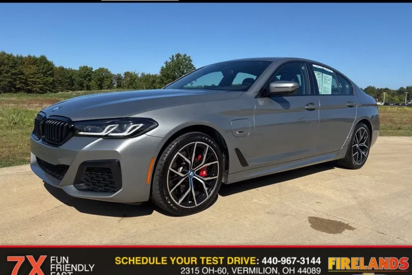 2023 Bmw 530e xDrive Sedan photo 1