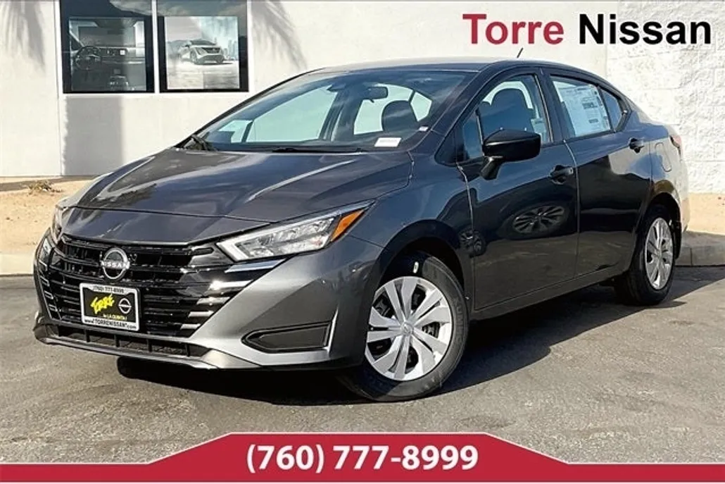 2025 Nissan Versa 1.6 S photo 1