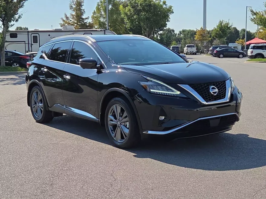 2021 Nissan Murano Platinum photo 1