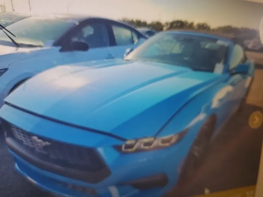 2025 Ford Mustang EcoBoost Premium photo 1