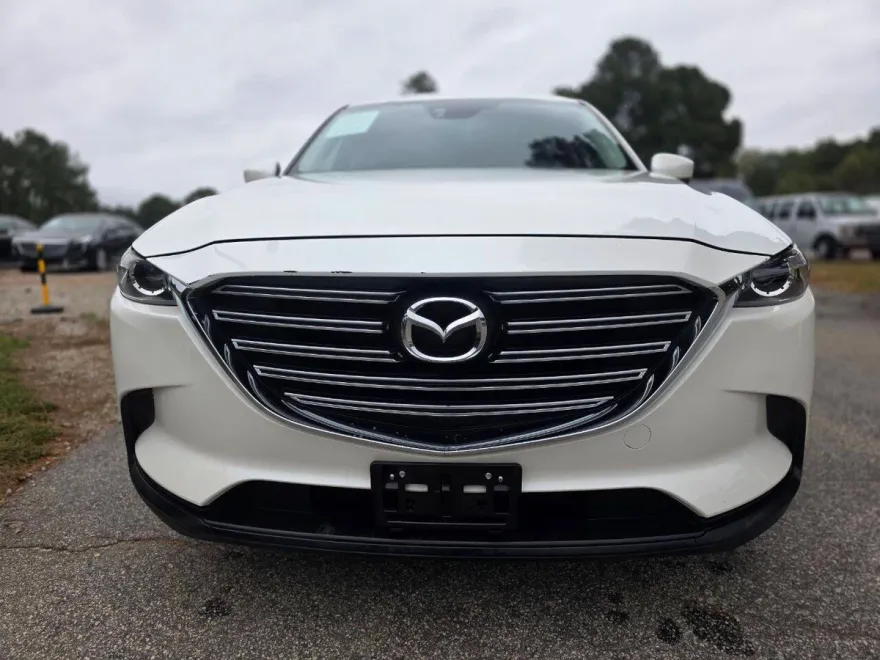 2016 Mazda CX-9 Touring photo 1