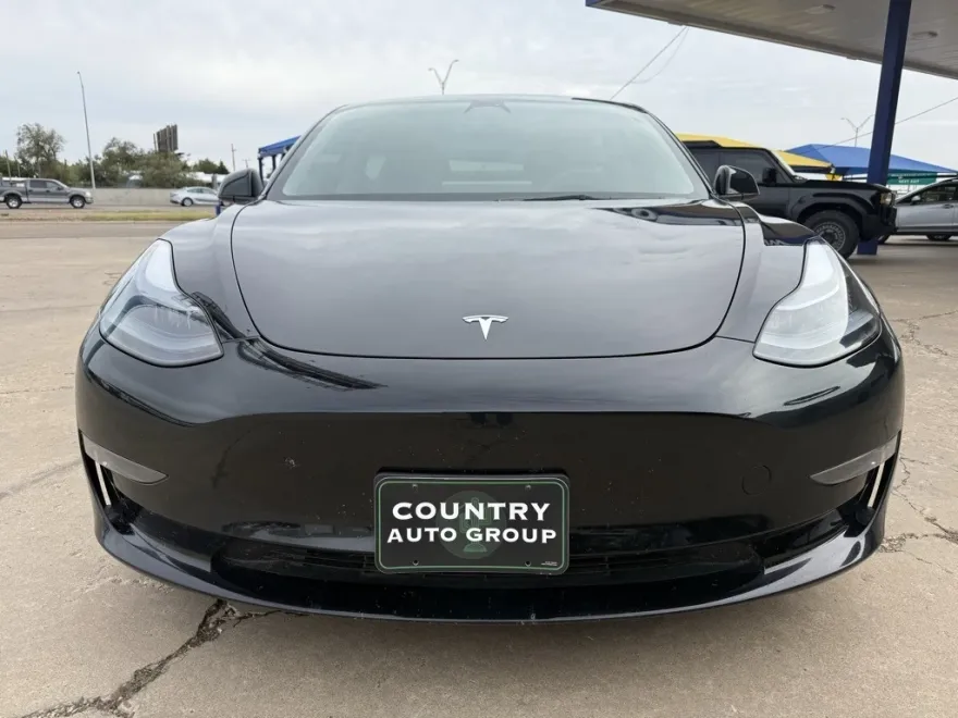 2023 Tesla Model 3 Long Range photo 1