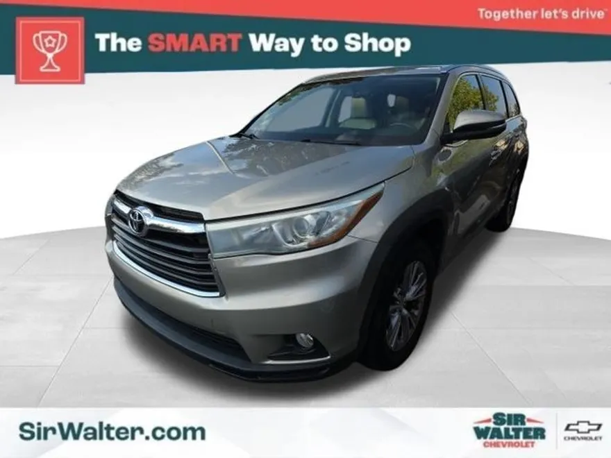 2015 Toyota Highlander XLE photo 1